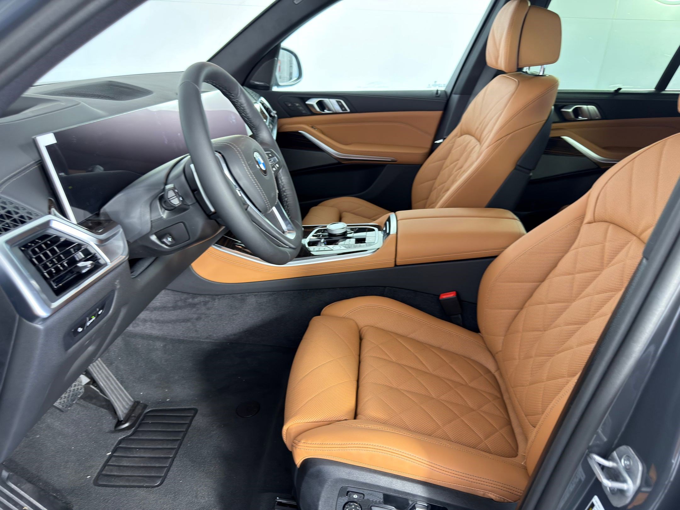 New 2026 BMW X5 sDrive40i image 5