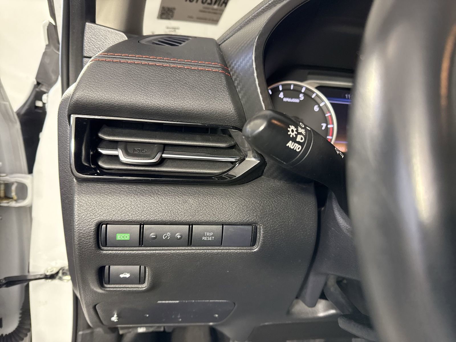 Certified 2024 Nissan Sentra SR FWD image 16