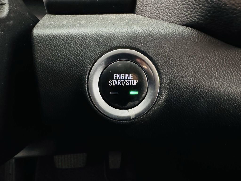 Used 2020 GMC Terrain SLE image 9