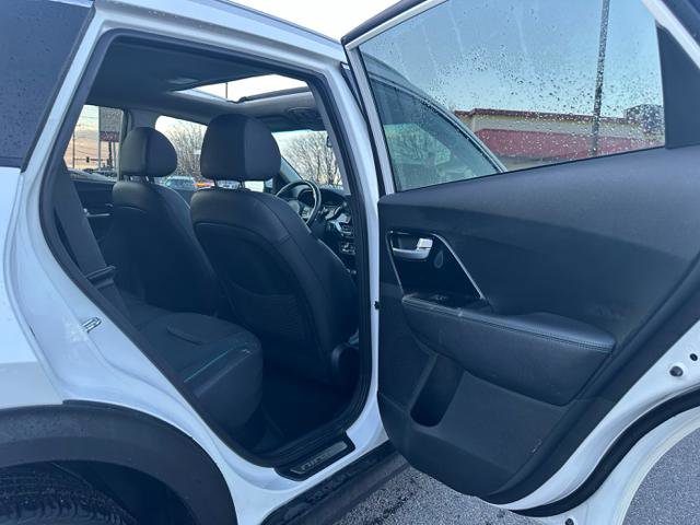 Used 2022 Kia Niro EX Premium w/ Cold Weather Package image 18