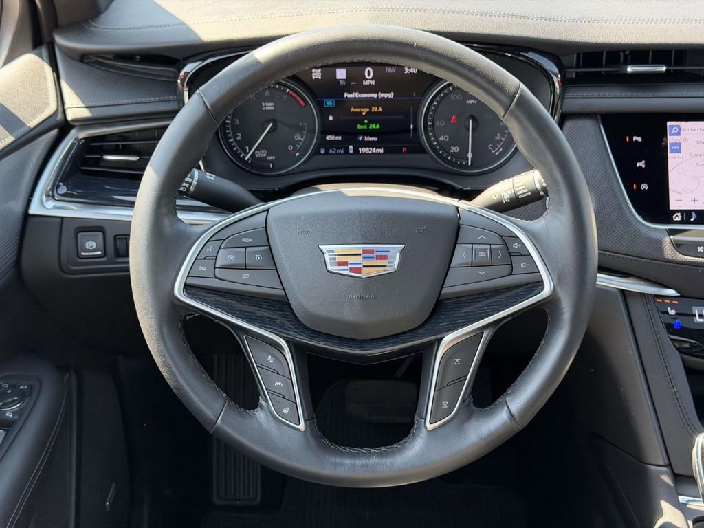 Certified 2024 Cadillac XT5 Premium Luxury w/ Technology Package AWD/4WD image 21