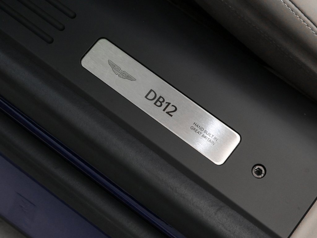 Used 2024 Aston Martin DB12 Convertible image 36