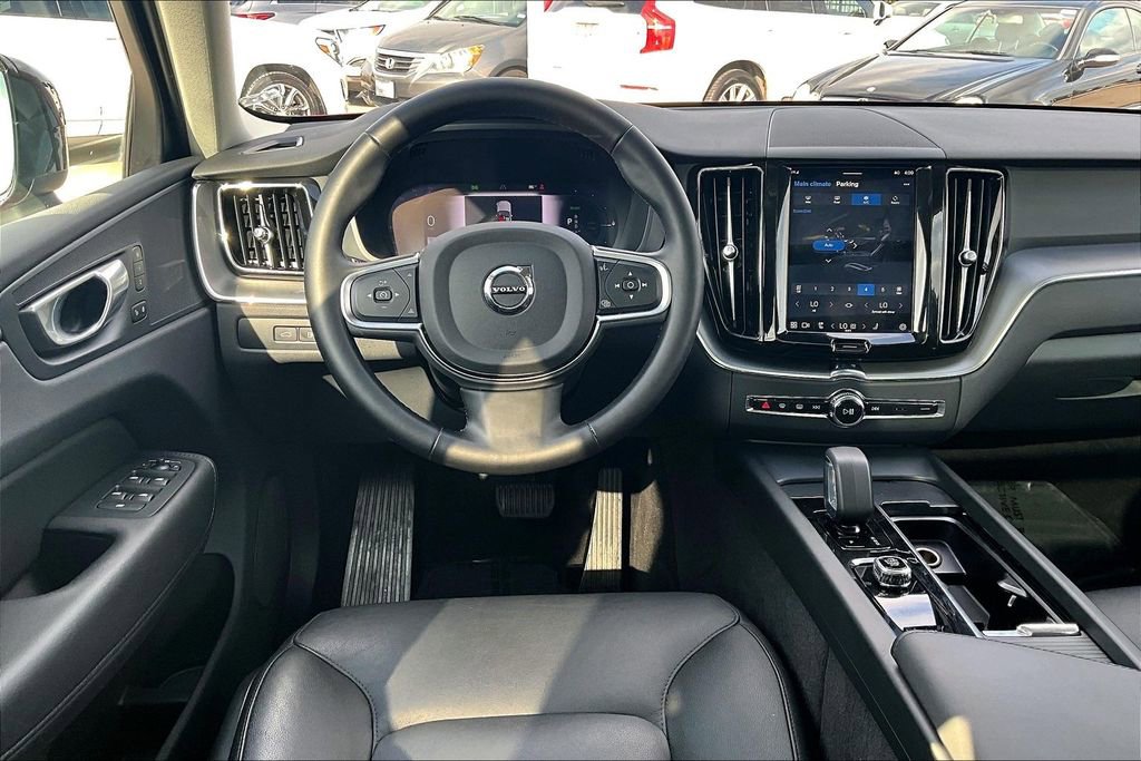 Certified 2024 Volvo XC60 T8 Core w/ Protection Package Premier image 7