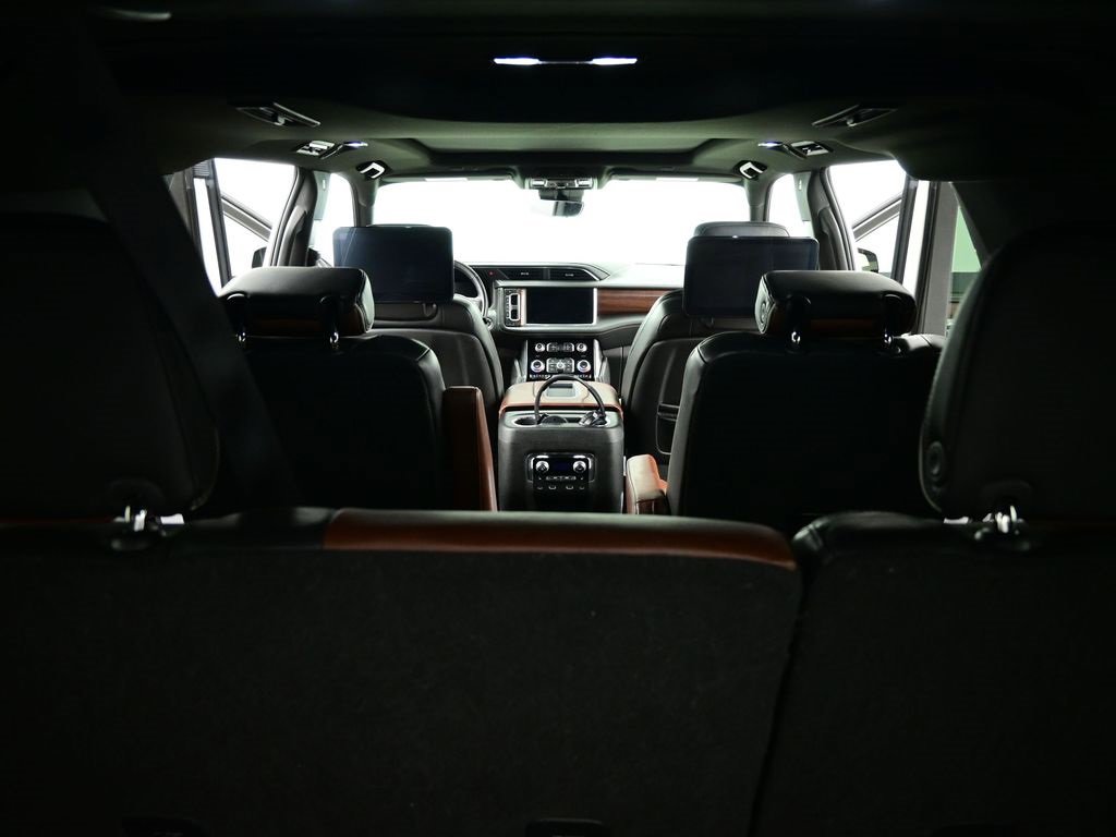 Used 2023 GMC Yukon XL Denali Ultimate image 44