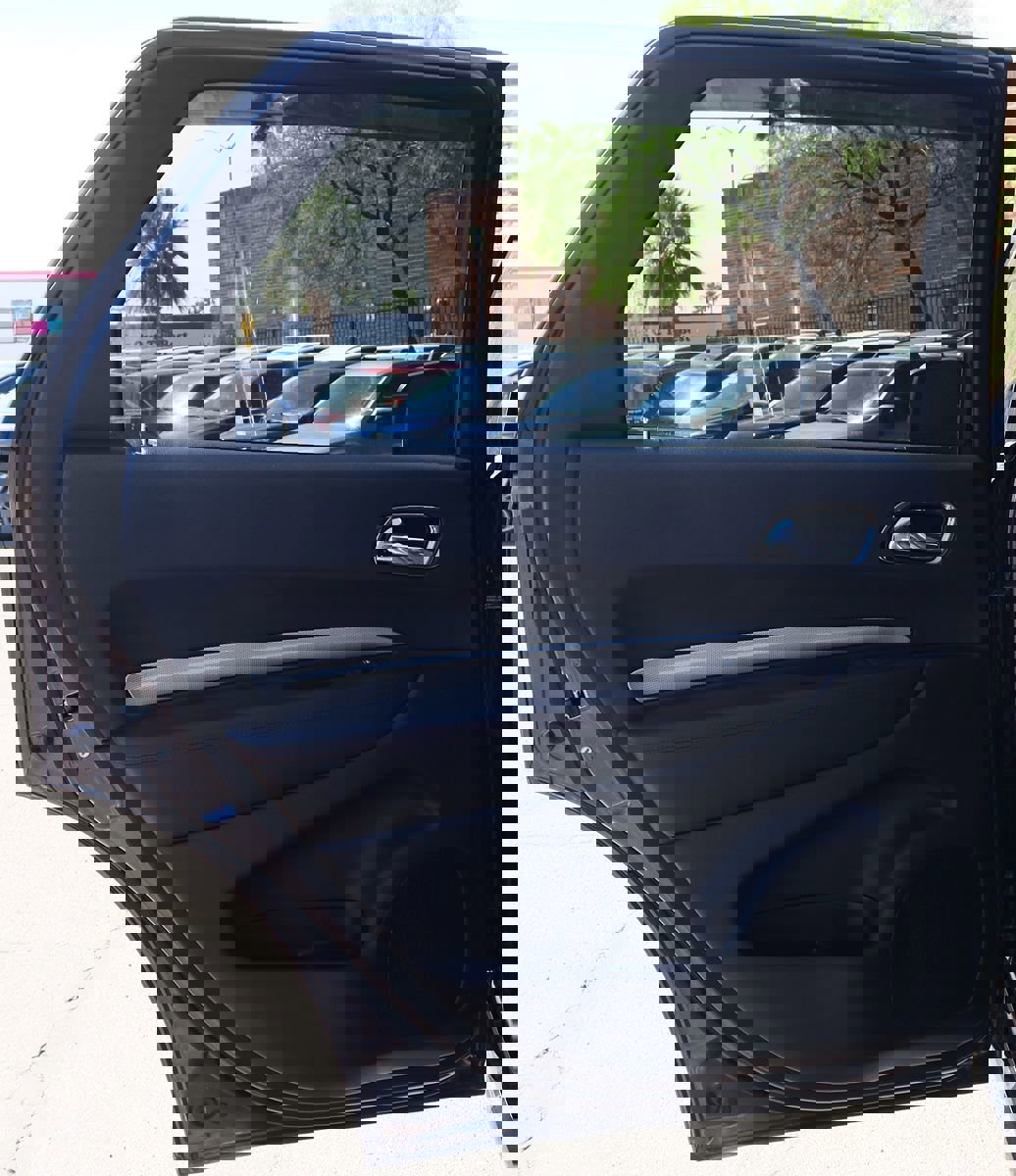 Used 2018 Dodge Durango R/T w/ Technology Group image 31