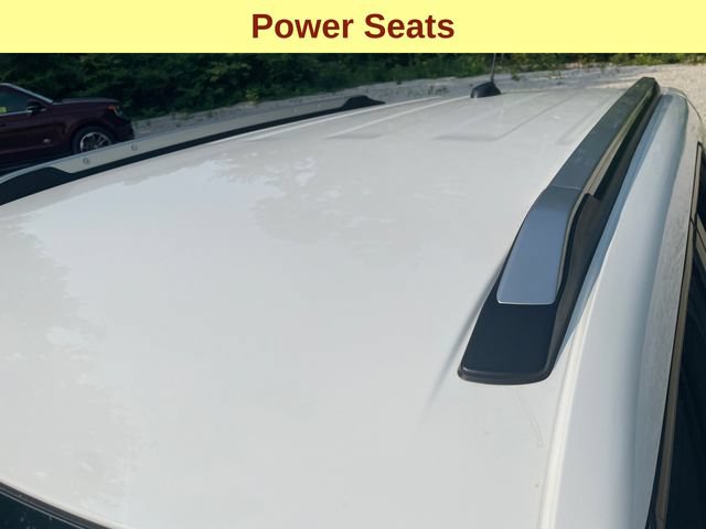 Used 2023 Chevrolet TrailBlazer LT w/ Convenience Package FWD image 9