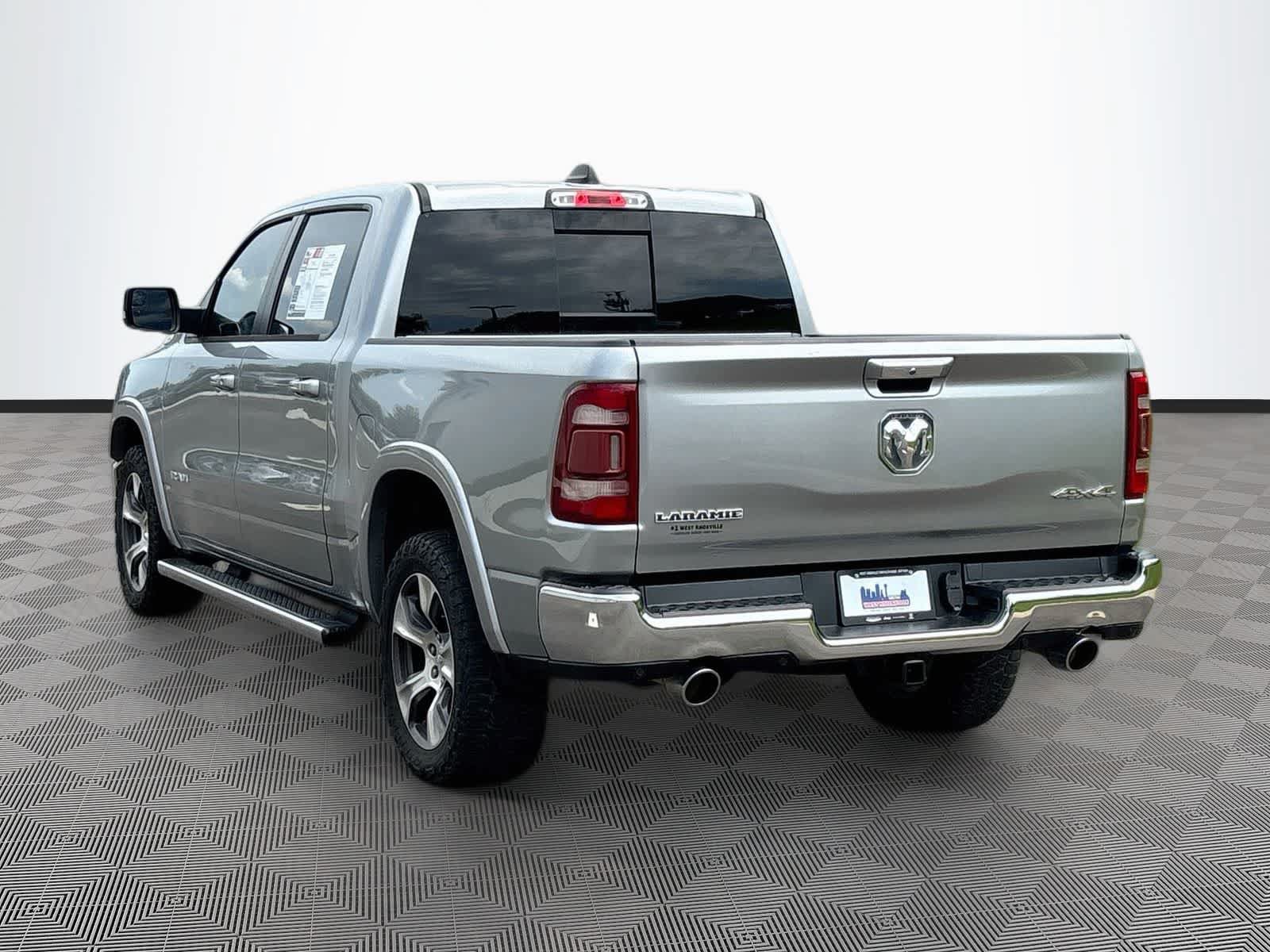 Certified 2019 RAM 1500 Laramie AWD/4WD image 7