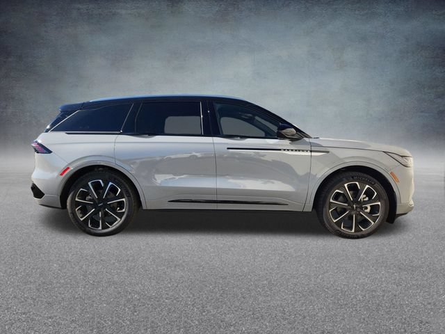 New 2026 Lincoln Nautilus Reserve AWD/4WD image 8