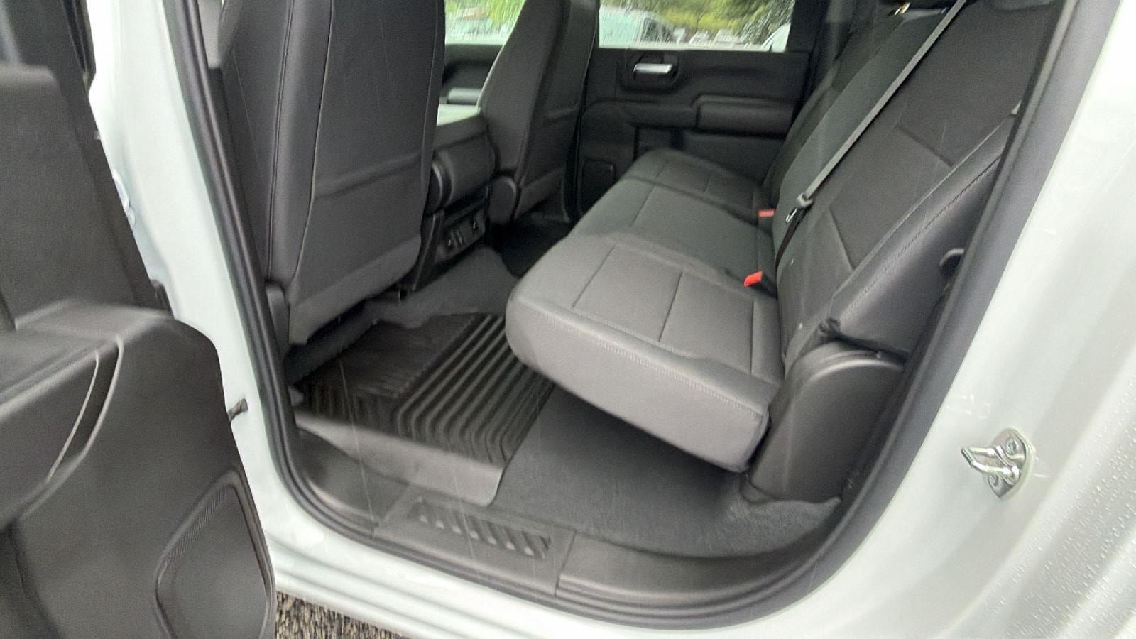 New 2026 Chevrolet Silverado 2500 Custom w/ Custom Value Package AWD/4WD image 17
