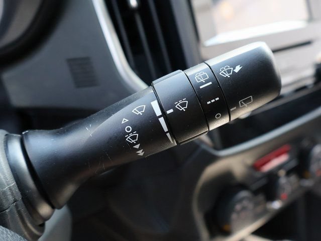 Used 2021 Subaru Forester Premium AWD/4WD image 34