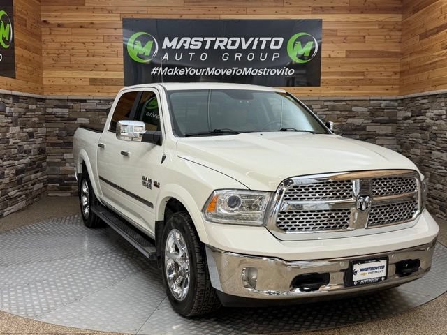 Used 2016 RAM 1500 Laramie w/ Convenience Group AWD/4WD image 2