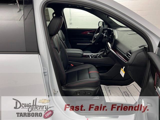 New 2026 Chevrolet Traverse RS w/ LPO, Floor Liner Package FWD image 49