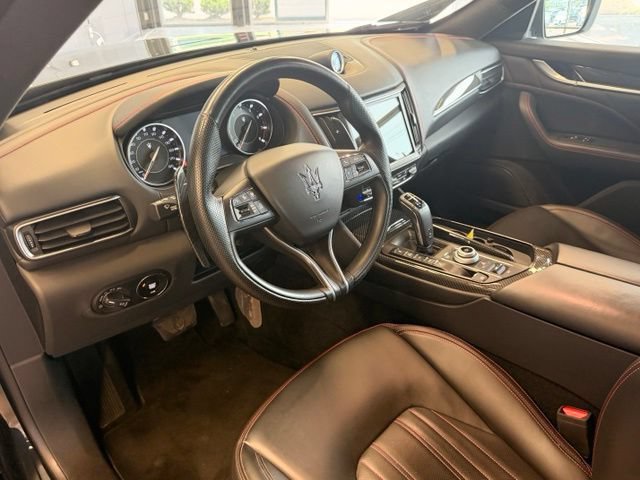 Used 2023 Maserati Levante Modena AWD/4WD image 17