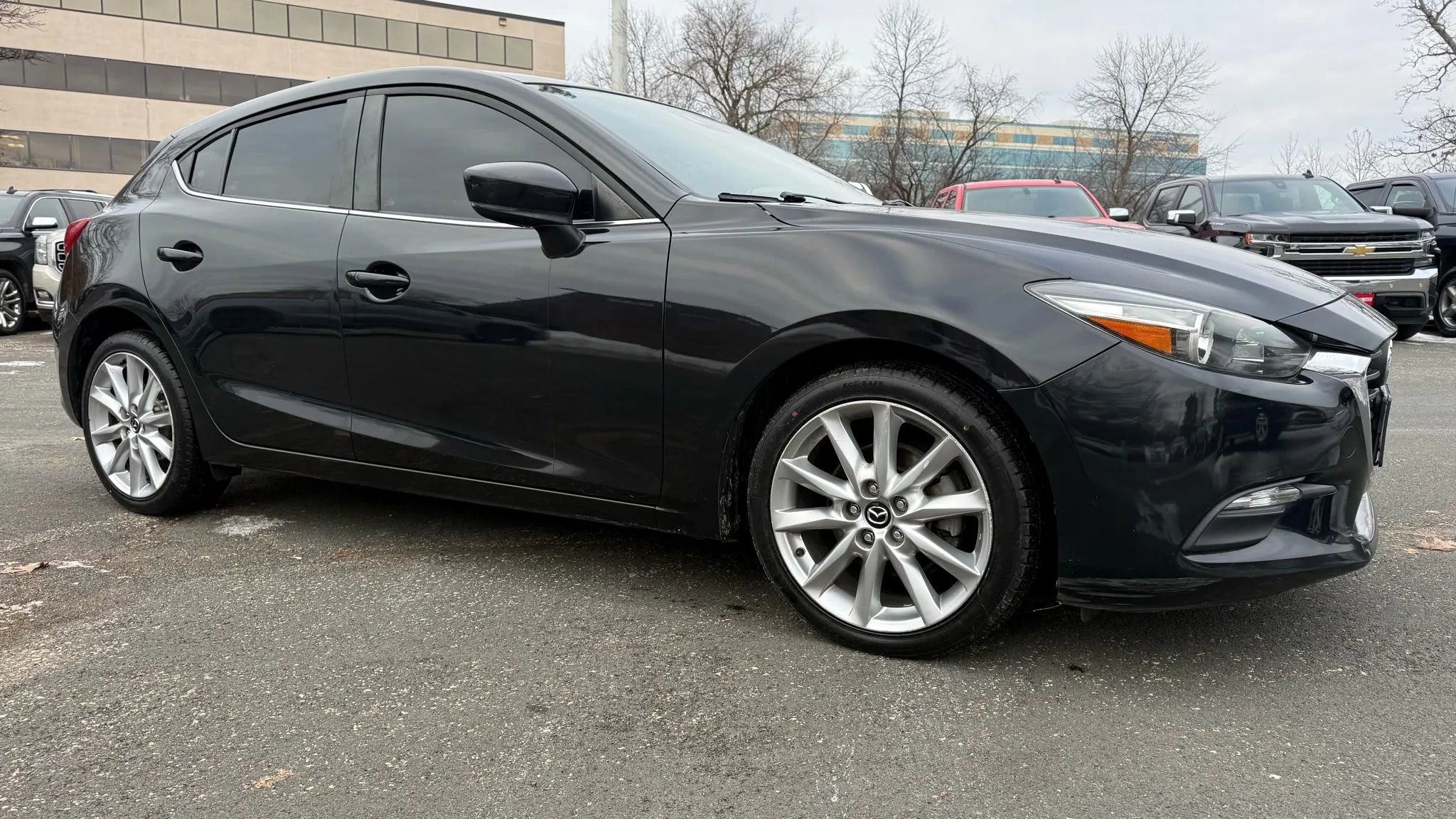 Used 2017 MAZDA MAZDA3 Touring image 12