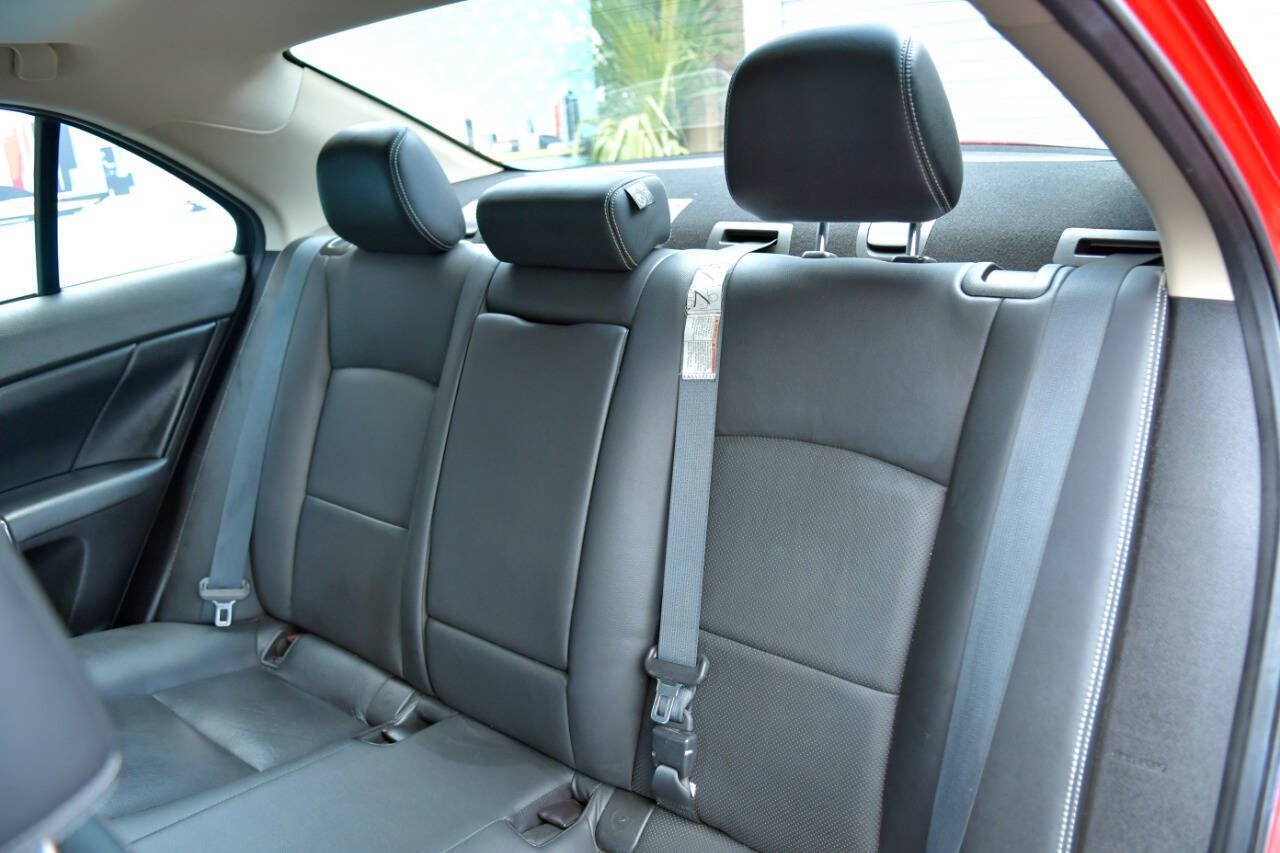 Used 2013 Suzuki Kizashi Sport SLS AWD/4WD image 12