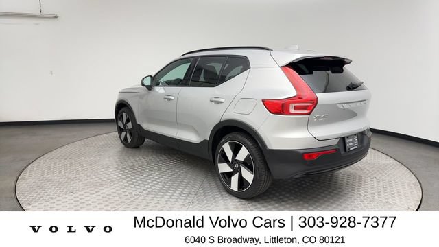 Certified 2024 Volvo XC40 Recharge Ultimate w/ Protection Package Premier AWD/4WD image 4