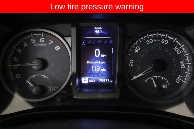 Certified 2018 Toyota Tacoma TRD Off-Road image 17