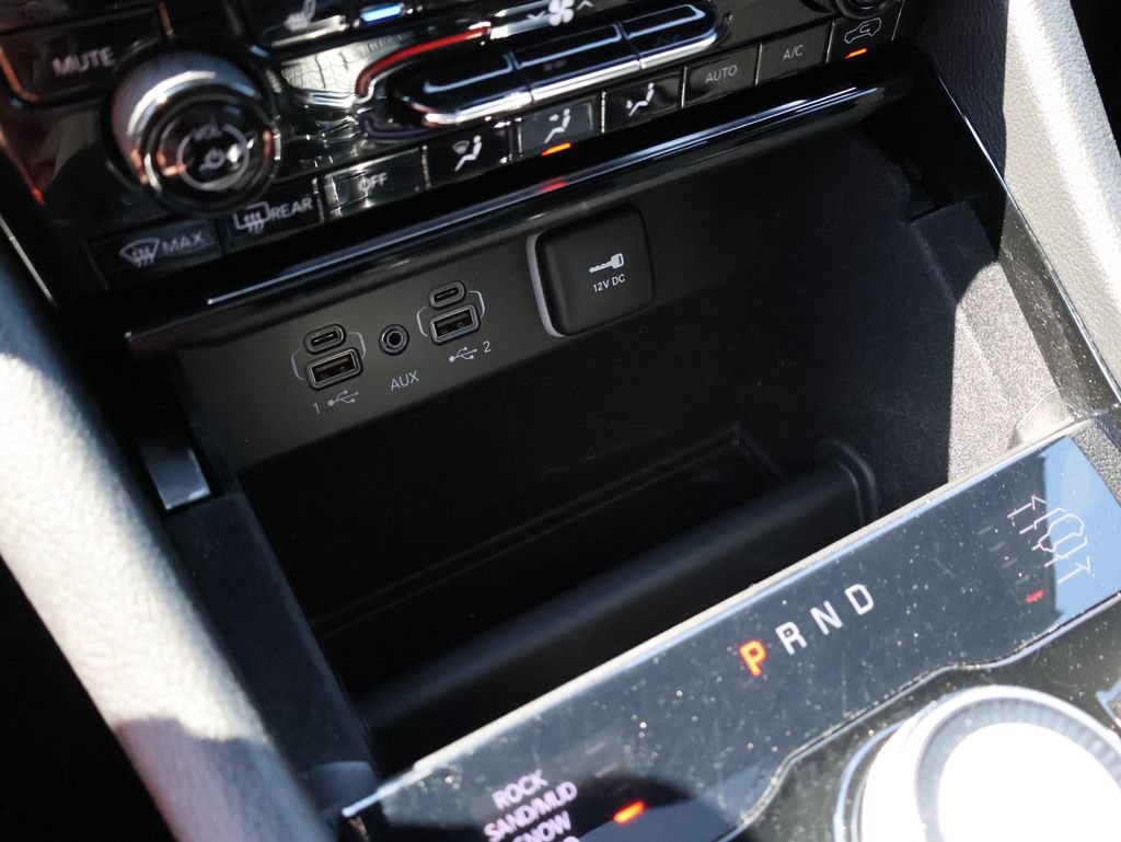 Used 2023 Jeep Grand Cherokee L Overland AWD/4WD image 40