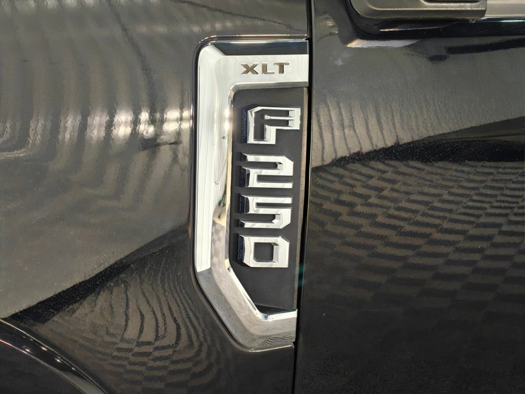 Used 2020 Ford F250 XLT w/ Tremor Off-Road Package image 45