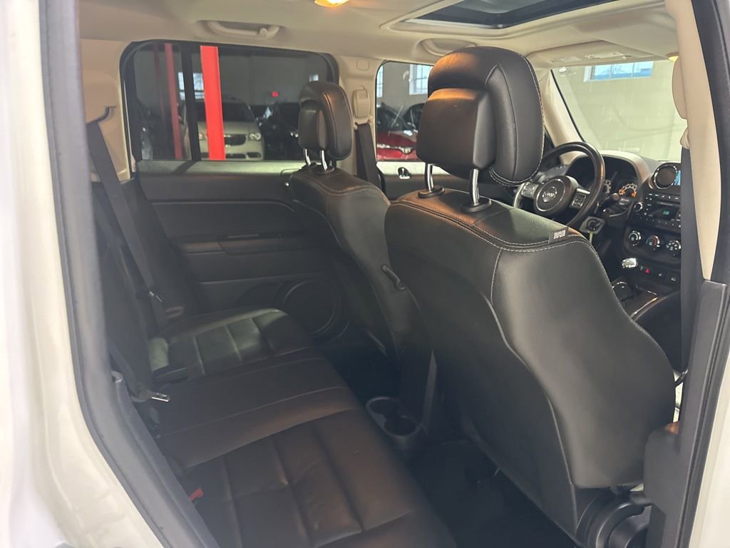 Used 2015 Jeep Patriot High Altitude image 31