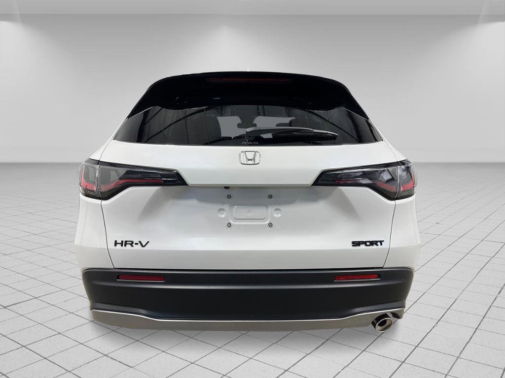 New 2026 Honda HR-V Sport image 4