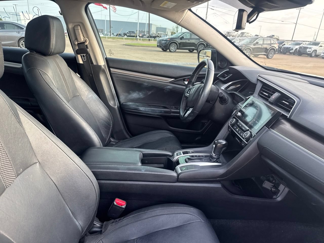 Used 2020 Honda Civic EX-L image 27