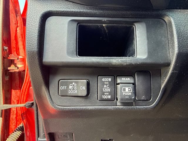 Used 2017 Toyota Tacoma TRD Sport w/ Tow Package (A/T) AWD/4WD image 16