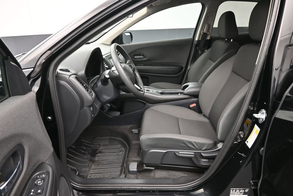 Used 2022 Honda HR-V LX image 11