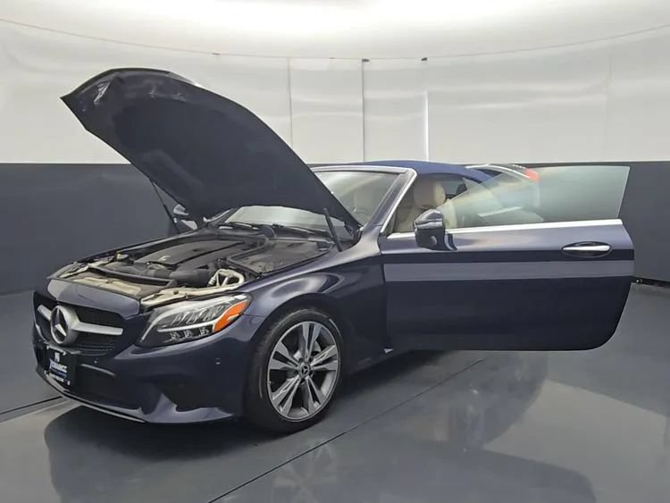 Used 2019 Mercedes-Benz C 300 4MATIC Cabriolet image 25