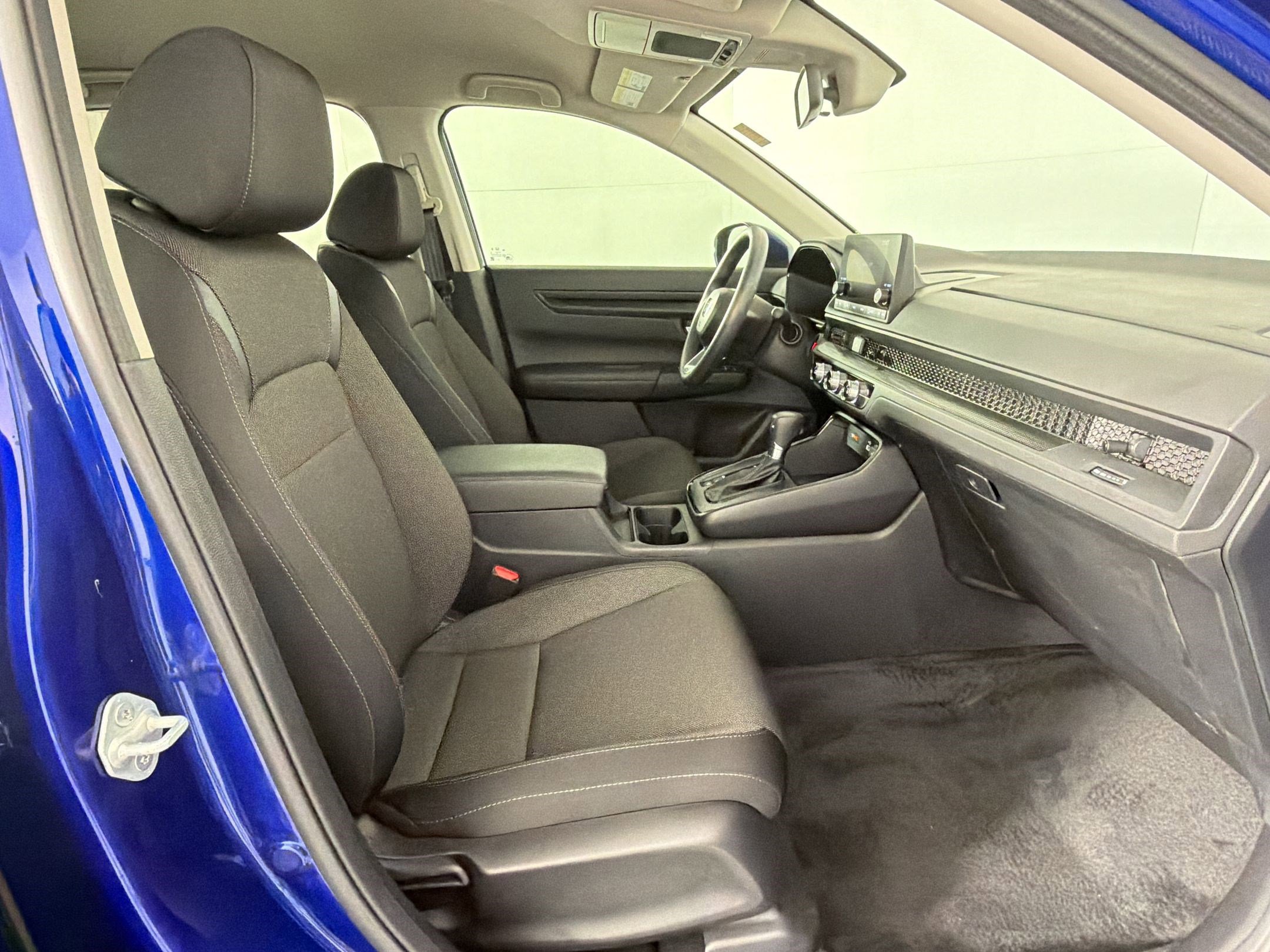 Certified 2025 Honda CR-V LX image 29