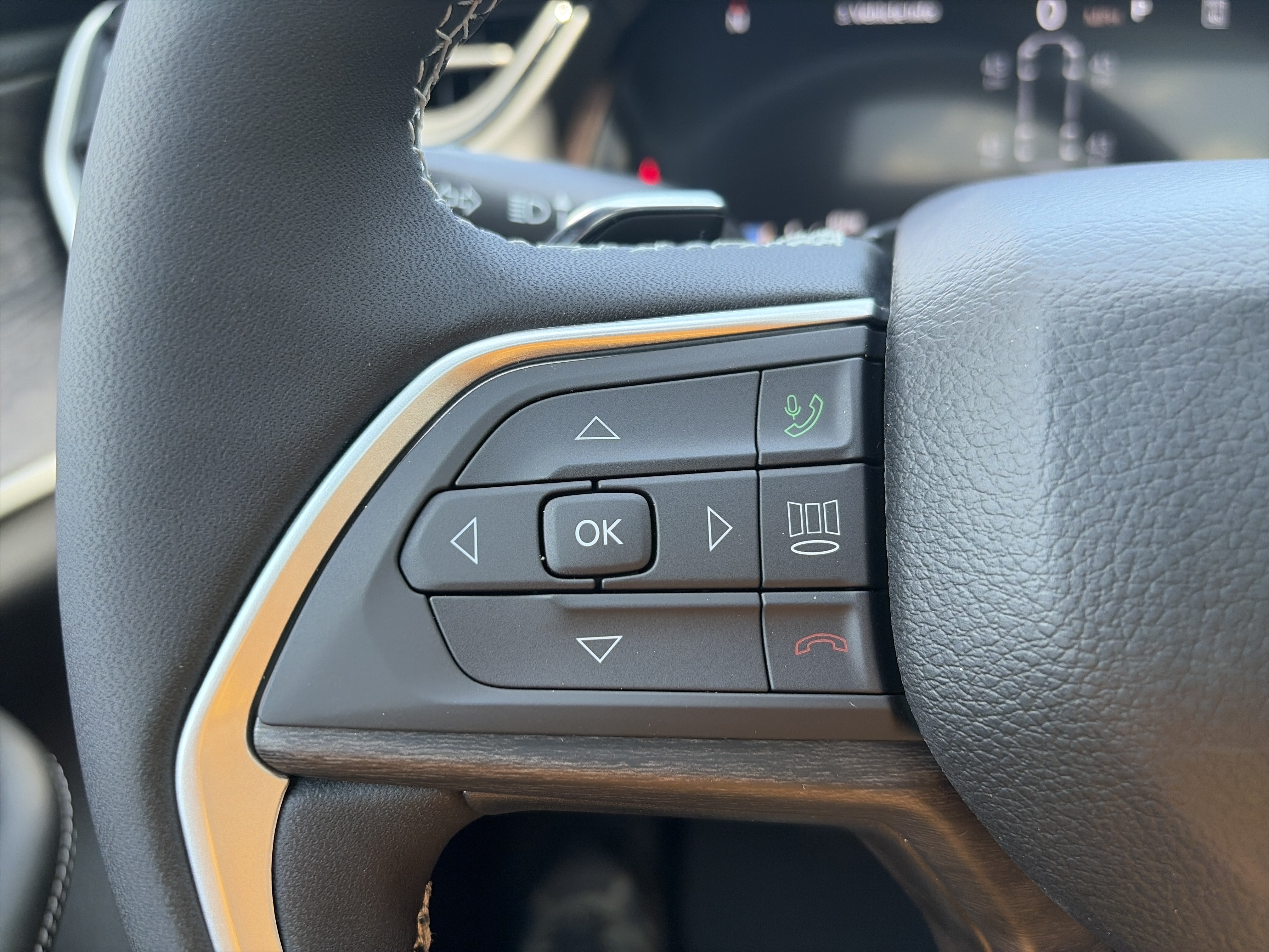 New 2026 Jeep Grand Cherokee L 4WD image 12