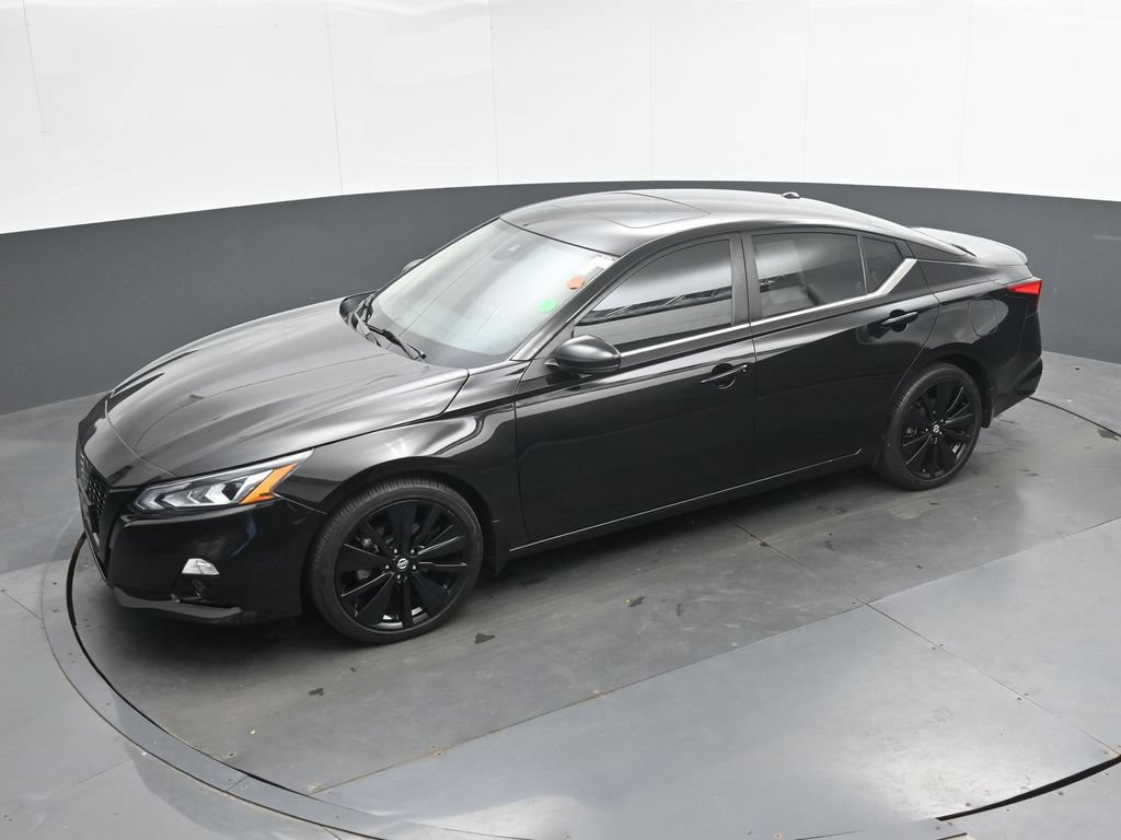 Used 2022 Nissan Altima 2.5 SR w/ Midnight Edition Package AWD/4WD image 36