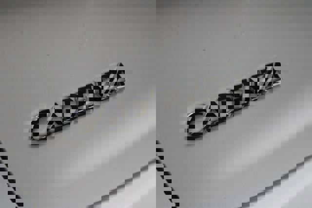 Used 2016 Kia Cadenza image 6