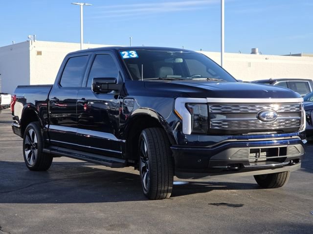 Used 2023 Ford F150 Lightning Platinum image 25