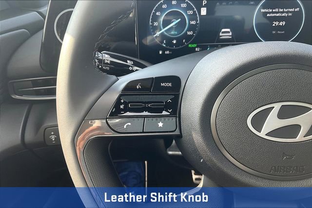 New 2025 Hyundai Elantra SEL image 23