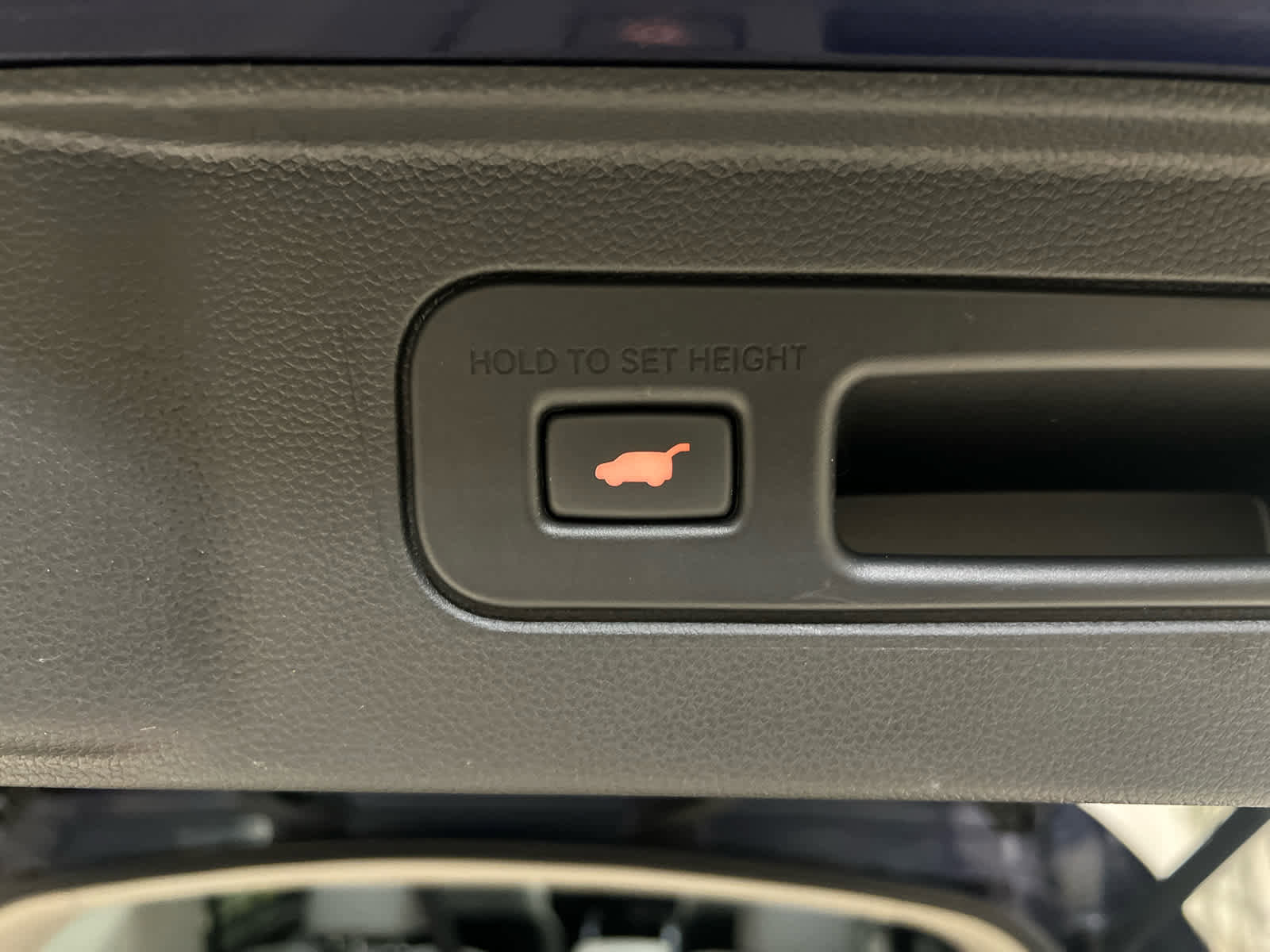 Certified 2025 Honda Pilot Touring image 14