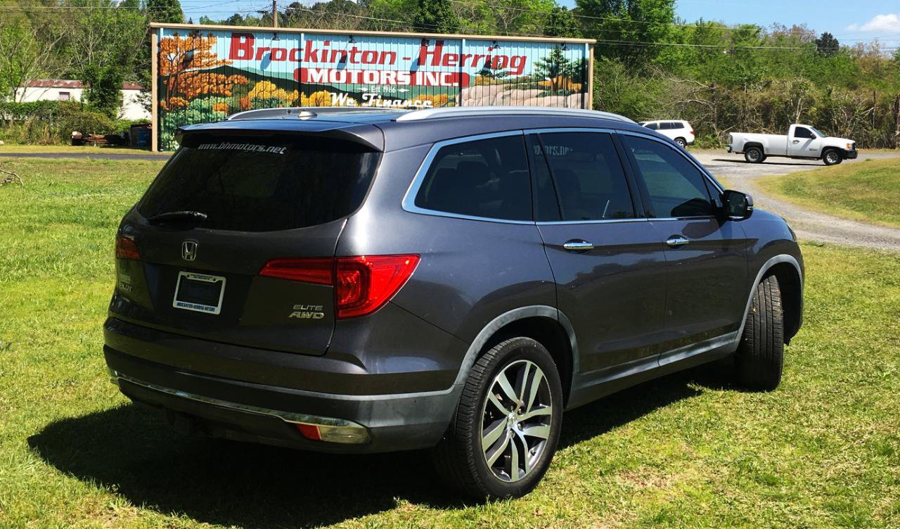 Used 2017 Honda Pilot Elite image 6