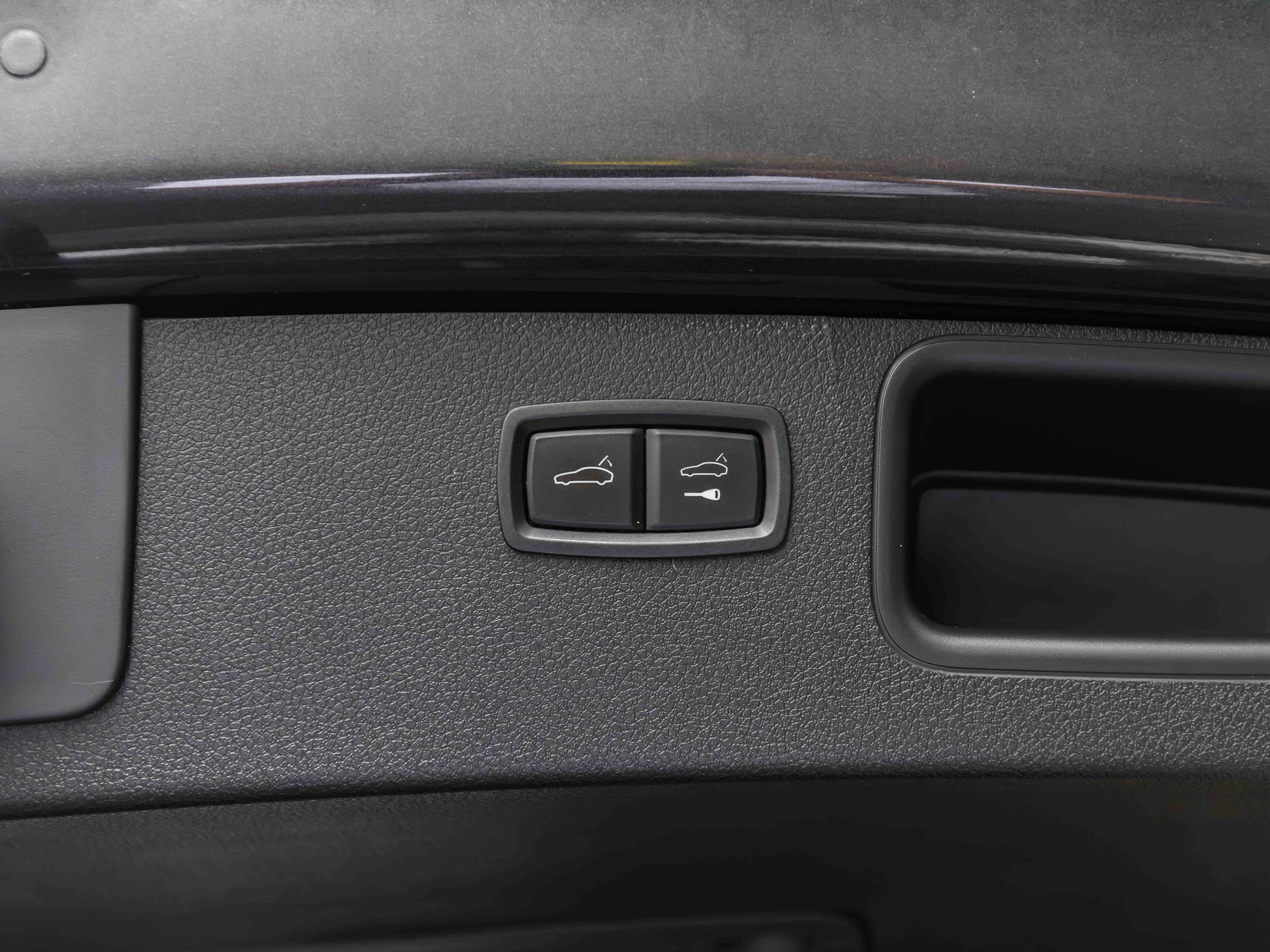 Used 2017 Porsche Macan GTS AWD/4WD image 78