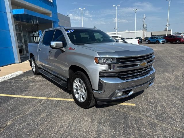 Used 2019 Chevrolet Silverado 1500 LTZ w/ LTZ Premium Package AWD/4WD image 9
