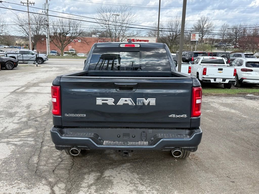 New 2026 RAM 1500 Laramie AWD/4WD image 7