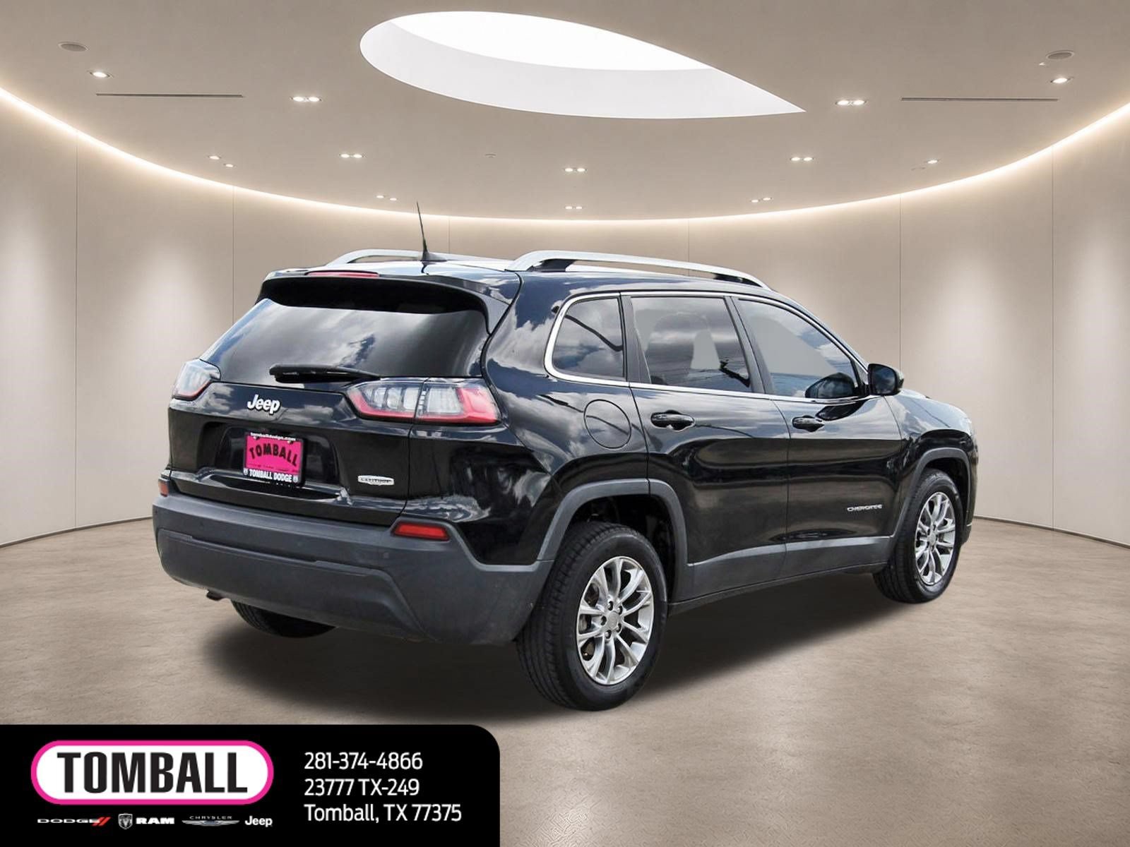 Used 2019 Jeep Cherokee Latitude Plus FWD image 7