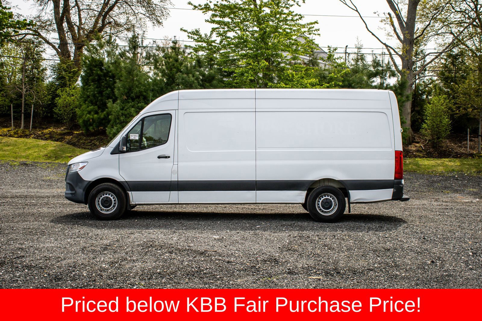 Used 2021 Mercedes-Benz Sprinter 2500 w/ Driver Convenience Package image 4