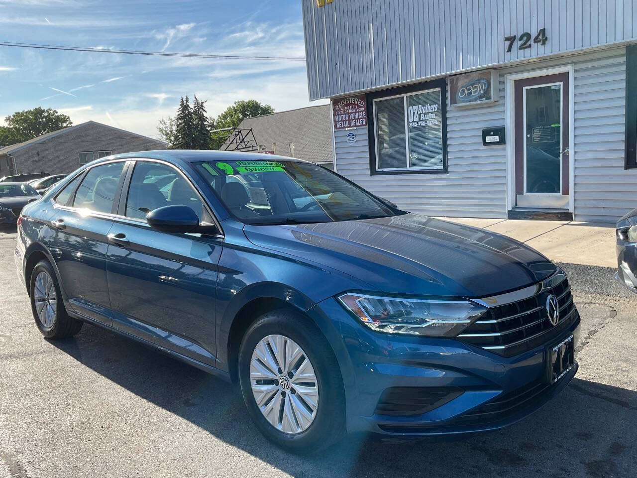 Used 2019 Volkswagen Jetta S image 2