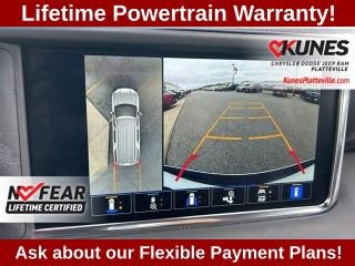 Used 2023 GMC Yukon XL Denali image 43