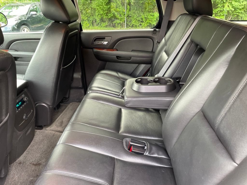 Used 2012 Chevrolet Tahoe LT w/ Luxury Package AWD/4WD image 21
