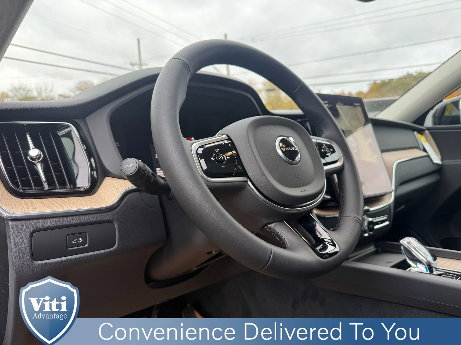 New 2026 Volvo XC60 B5 Plus w/ Protection Package Premier image 12