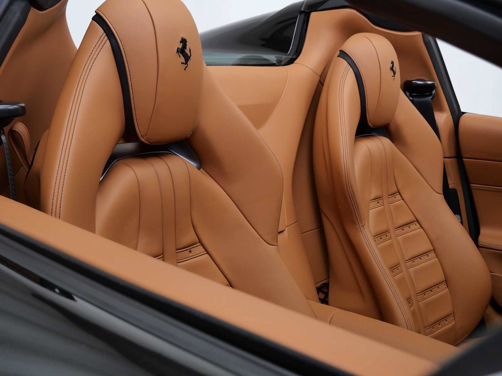 Certified 2022 Ferrari 812 GTS RWD image 14