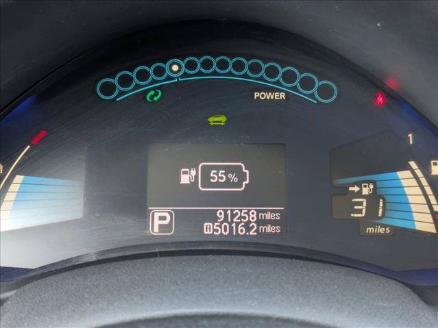 Used 2014 Nissan Leaf SL w/ Premium Package FWD image 11