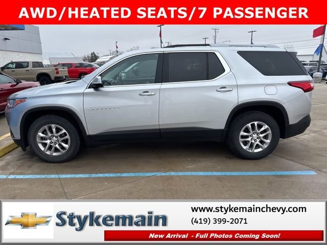 Used 2018 Chevrolet Traverse LT image 2