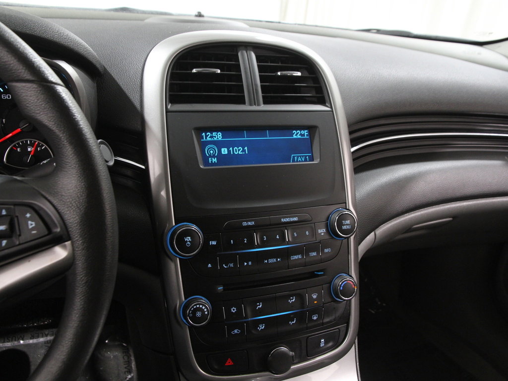 Used 2014 Chevrolet Malibu LS image 9